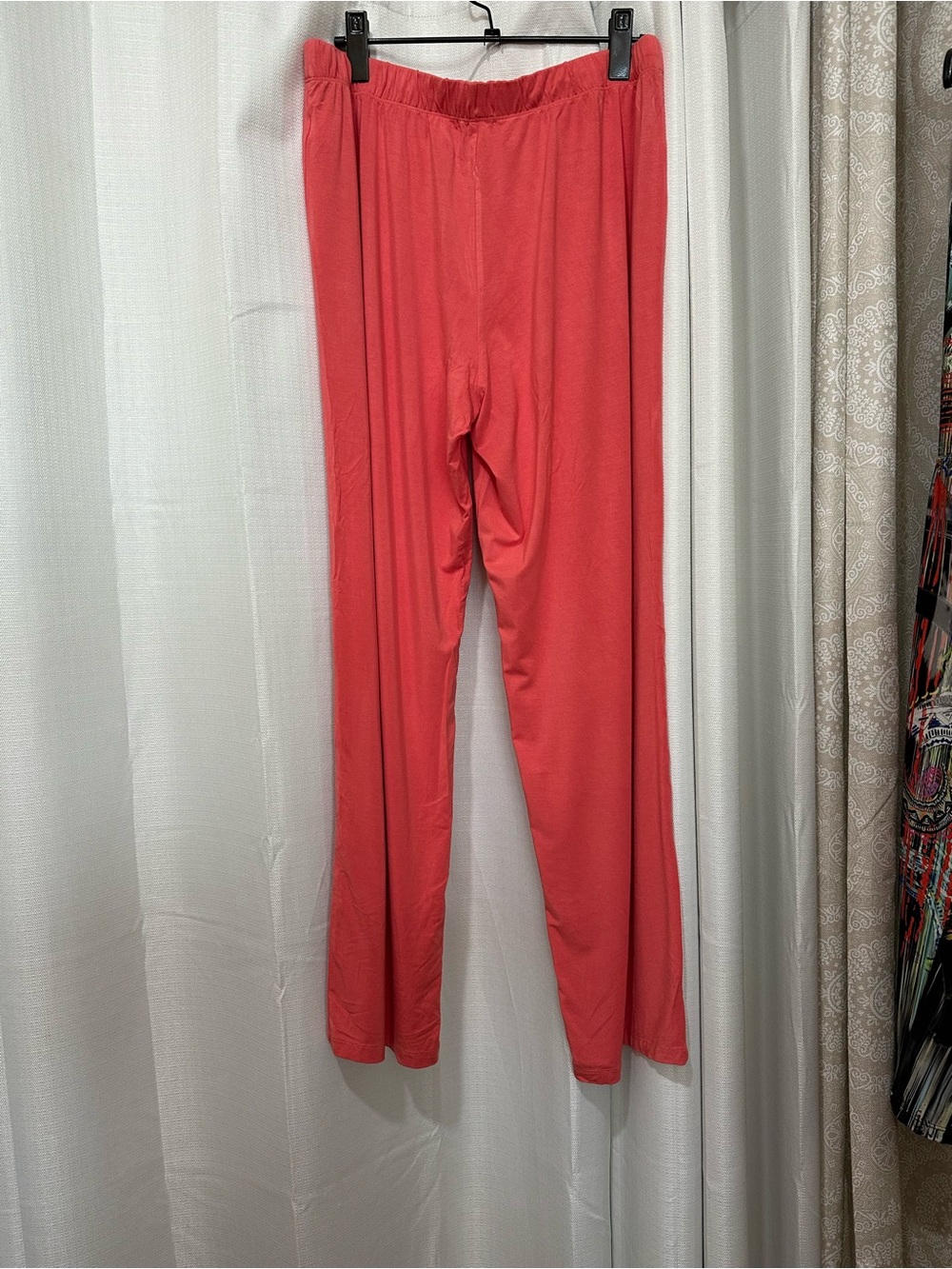 Lakes Luxury brand ..Women’s Coral Stripe Tank & Solid Lounge Pant Set - Picture 2 of 5